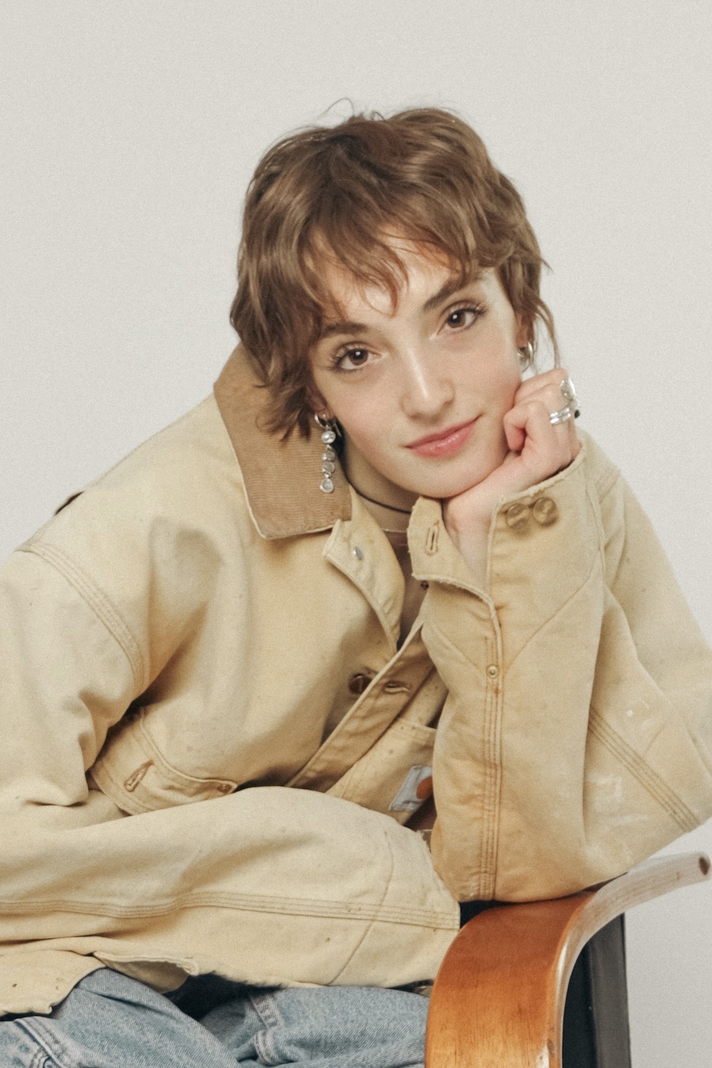 Headshot of CalArts Dance student Violet Lopiccola