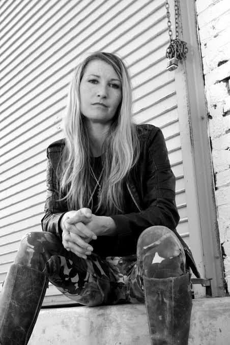 photo of karen lofgren