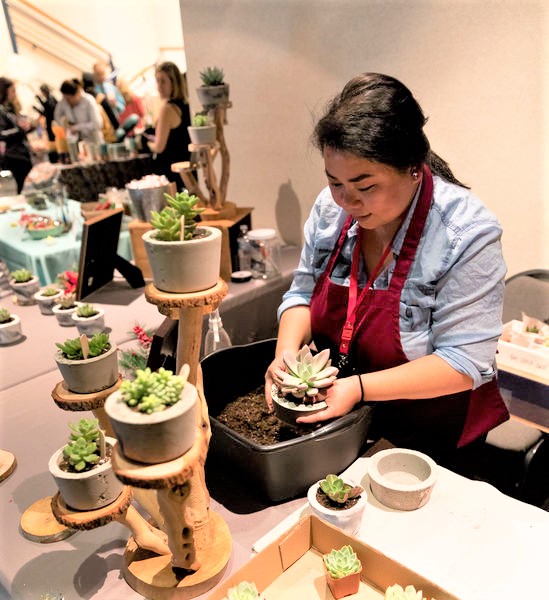 2018 calarts pop up market