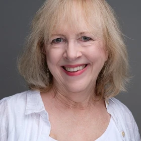 Anne Lebaron Headshot