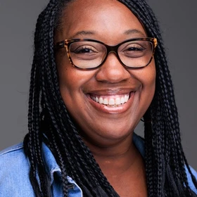 Chevonne Totten-Garner headshot