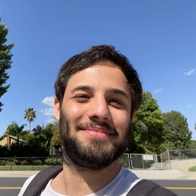 Rodrigo Arrudas Headshot