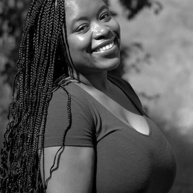 Headshot of Shyteek McLeod, CalArts acting student