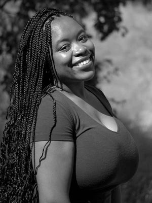 Headshot of Shyteek McLeod, CalArts acting student