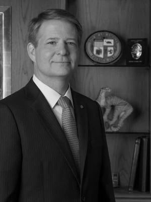 photo of Bill Ahmanson